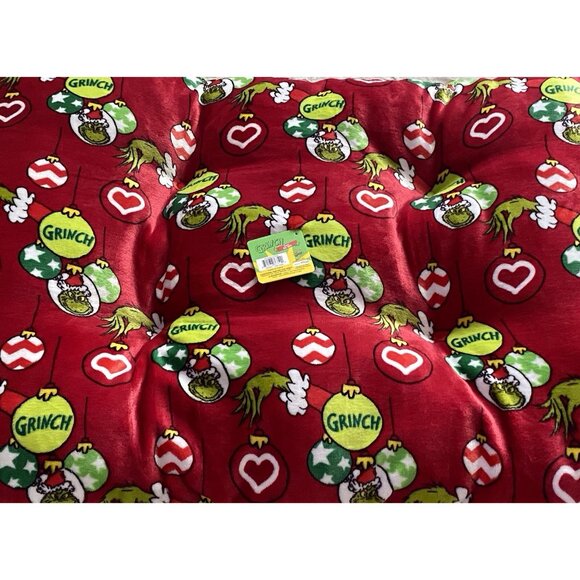 Dr. Seuss The Grinch Dog Pet BED Super Soft Christmas Ornament 39” X 26” Red NEW - Picture 8 of 14